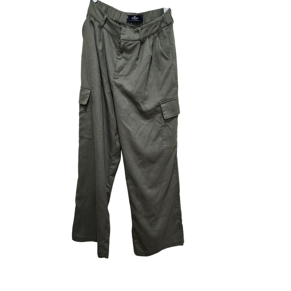 Hollister Ultra High-Rise Wide-Leg Cargo Pants Olive Green Medium